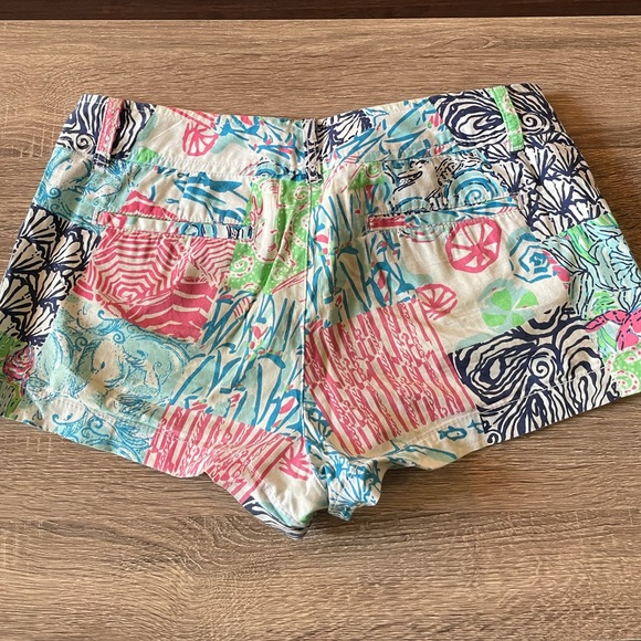 Lilly Pulitzer The Walsh Short - Picture 2 of 4